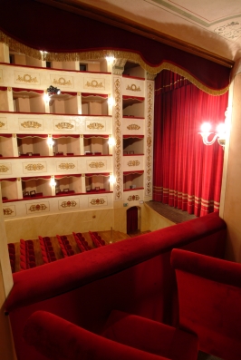 recanati_restauro_teatro